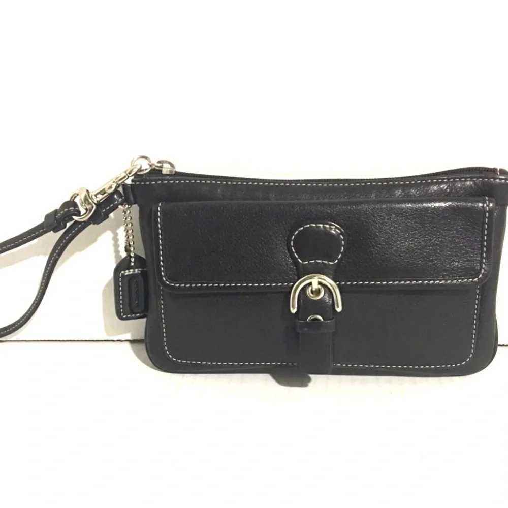 Coach vintage black leather wristlet